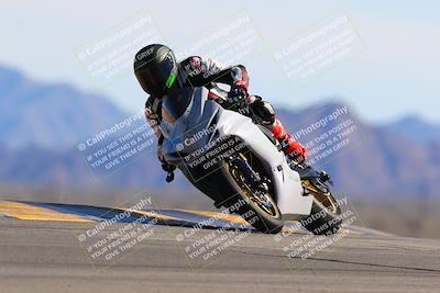 media/Mar-12-2022-SoCal Trackdays (Sat) [[152081554b]]/Turn 9 (220pm)/